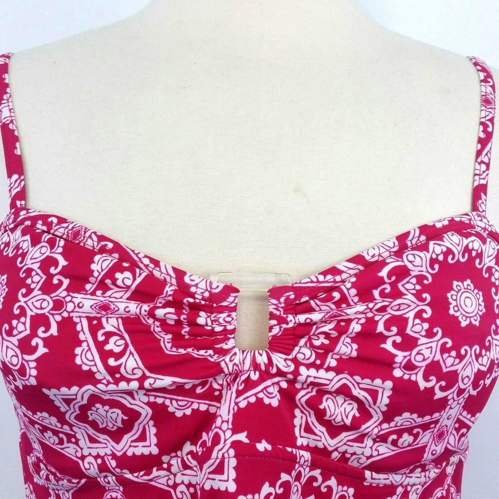 Liz Lange Maternity Tankini Swimsuit Top - Picture 2 of 6